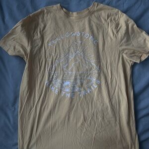 Yellowstone Tshirt granola